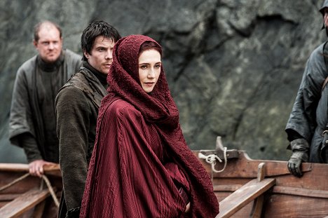 Joe Dempsie, Carice van Houten - Game of Thrones - Second Sons - Photos