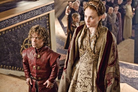 Peter Dinklage, Sophie Turner - Game of Thrones - Second Sons - Photos