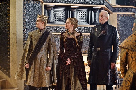 Jack Gleeson, Lena Headey, Charles Dance - Juego de tronos - Los segundos Hijos - De la película