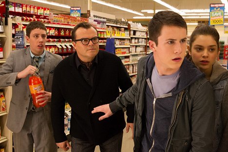 Ryan Lee, Jack Black, Dylan Minnette, Odeya Rush - Goosebumps - Van film