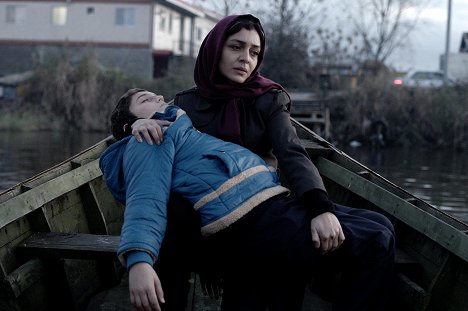 Sareh Bayat - Nahid - Van film