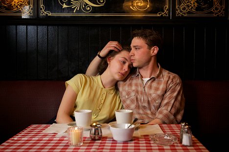 Saoirse Ronan, Emory Cohen - Brooklyn - Filmfotók