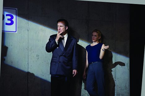 Bob Odenkirk, Rhea Seehorn - Better Call Saul - Bingo - Filmfotos