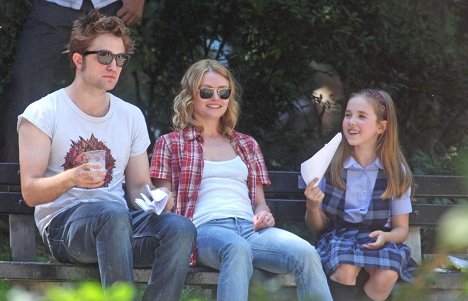 Robert Pattinson, Emilie de Ravin, Ruby Jerins - Remember Me - Lebe den Augenblick - Dreharbeiten