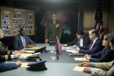 Richard T. Jones, Boyd Holbrook - Narcos - The Palace in Flames - Photos