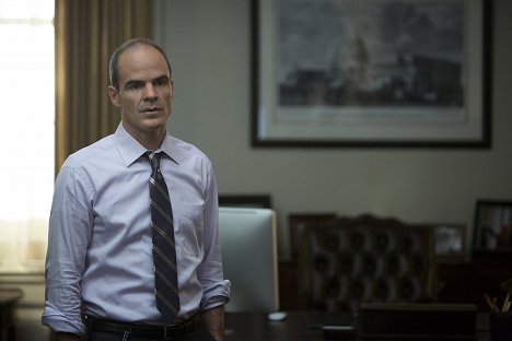 Michael Kelly - House of Cards - Rozdział 12 - Z filmu