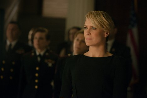 Robin Wright - House of Cards - Chapter 15 - Photos