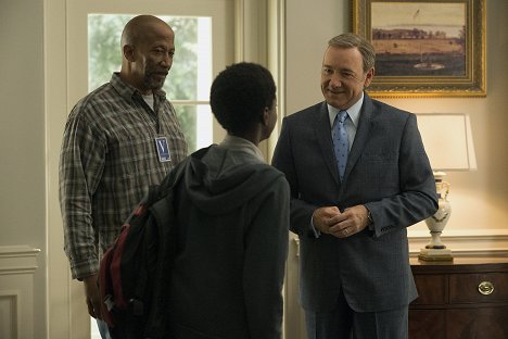 Reg E. Cathey, Kevin Spacey - House of Cards - Chapter 34 - Photos