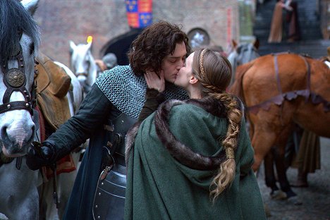 Aneurin Barnard, Faye Marsay - The White Queen - Tod eines Narren - Filmfotos