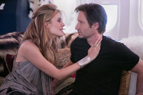 Maggie Grace, David Duchovny - Californication - In the Clouds - Photos