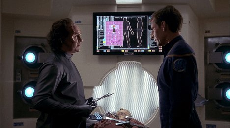John Billingsley, Scott Bakula - Star Trek: Enterprise - Broken Bow - Photos