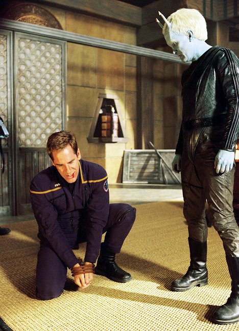 Scott Bakula, Jeffrey Combs - Star Trek: Enterprise - The Andorian Incident - Photos