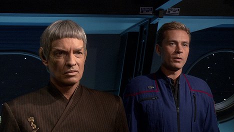 Gary Graham, Connor Trinneer - Star Trek: Enterprise - The Forge - Photos