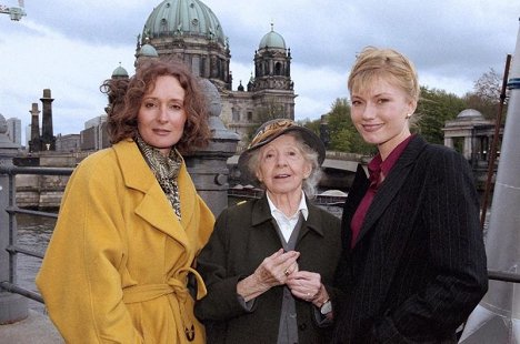 Eleonore Weisgerber, Inge Meysel, Johanna-Christine Gehlen - Die Liebenden vom Alexanderplatz - Forgatási fotók