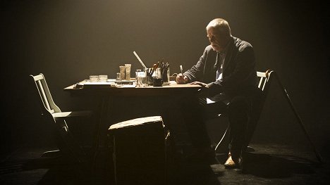 Oiva Toikka - Oiva, pöytä ja Kaj Franck - Filmfotos
