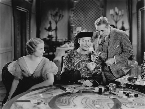 Barbara Stanwyck, Nils Asther, Walter Connolly - The Bitter Tea of General Yen - Photos