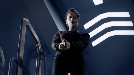 Athena Karkanis - The Expanse - Rock Bottom - Van film