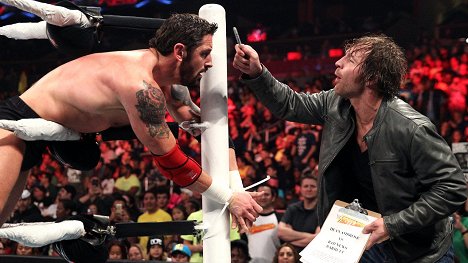 Wade Barrett, Jonathan Good - WWE Monday Night RAW - Filmfotók