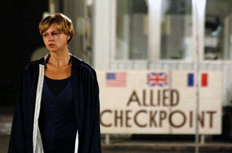 Veronica Ferres - Die Frau vom Checkpoint Charlie - Film