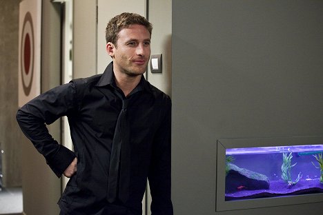 Dean O'Gorman - The Almighty Johnsons - Bad Things Happen - Photos