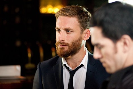 Dean O'Gorman - The Almighty Johnsons - Everything Starts with Gaia - Photos