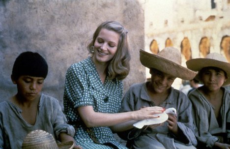 Bridget Fonda - Hechizo en la ruta maya - De la película
