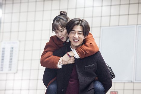 Ye-ri Han, Kye-sang Yoon - Love Guide For Dumpees - Photos