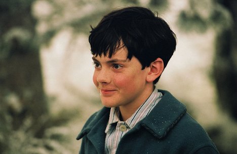 Skandar Keynes - The Chronicles of Narnia: The Lion, the Witch and the Wardrobe - Photos