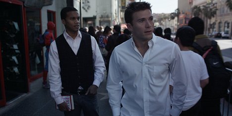 Cory Hardrict, Scott Eastwood - Walk of Fame - Photos