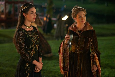 Adelaide Kane, Megan Follows - Reign - The Prince of the Blood - Film