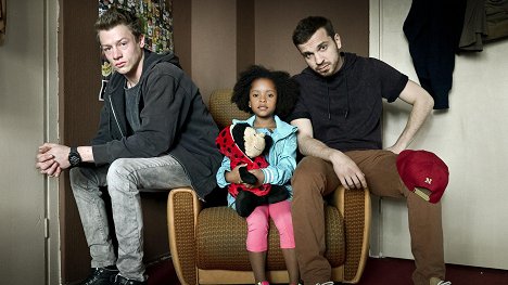 Vincent Krüger, Nomie Laine Tucker, Edin Hasanović - The Brown Family - Promo