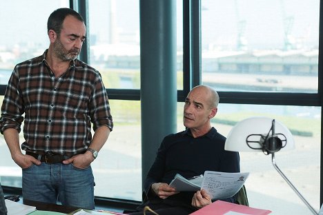 Bruno Solo, Jean-Marc Barr - Deux flics sur les docks - De la película