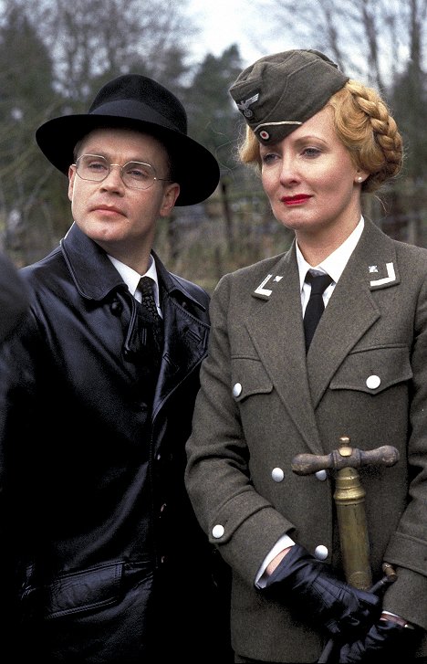 Richard Gibson, Kim Hartman - 'Allo 'Allo! - Photos