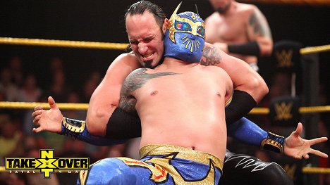 Eric Thompson, Jorge Arias - NXT TakeOver: Fatal 4-Way - Fotosky