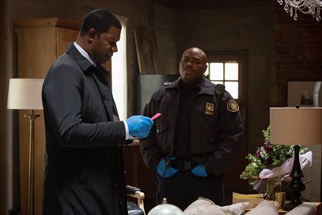 Dennis Haysbert, Page Kennedy - Backstrom - Love Is a Rose and You Better Not Pick It - Photos