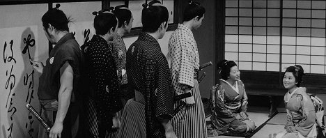 Takako Irie, Reiko Dan - Sanjūrō - Samuraimiekka - Kuvat elokuvasta