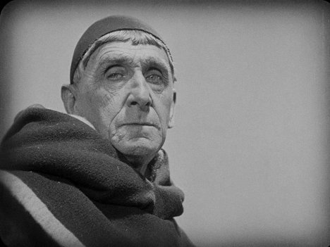 Maurice Schutz - Jeanne d'Arcin kärsimys - Kuvat elokuvasta