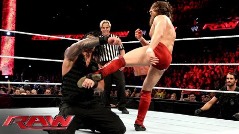 Joe Anoa'i, Bryan Danielson, Colby Lopez - WWE Monday Night RAW - Lobbykaarten