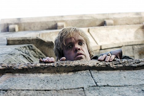 Peter Dinklage - Game of Thrones - A Golden Crown - Photos