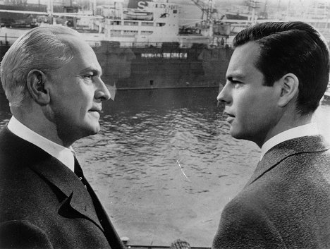 Fredric March, Robert Wagner - The Condemned of Altona - Photos