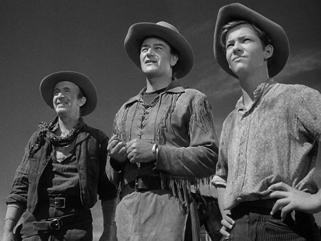 Walter Brennan, John Wayne, Mickey Kuhn - Río rojo - De la película