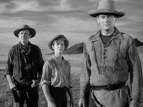 Walter Brennan, Mickey Kuhn, John Wayne - Red River - Filmfotos