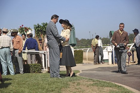 Currie Graham, Wynn Everett - Agent Carter - The Lady in the Lake - Photos