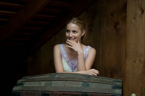 Dianna Agron - The Romantics - Do filme