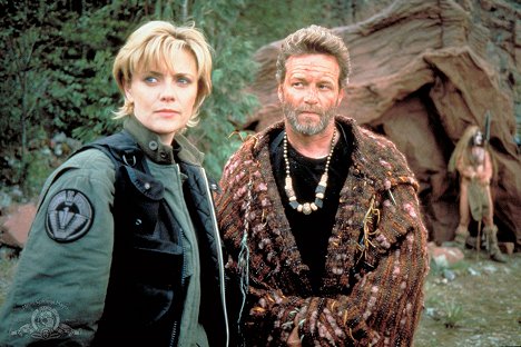 Amanda Tapping, William Russ - Stargate SG-1 - The First Commandment - De la película