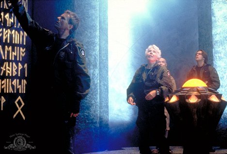 Richard Dean Anderson, Elizabeth Hoffman, Michael Shanks - Stargate Kommando SG-1 - Die Qualen des Tantalus - Filmfotos