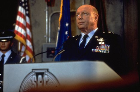 Don S. Davis - Stargate SG-1 - Fire and Water - Photos