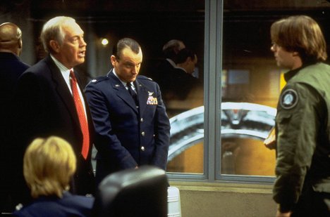 Ronny Cox, Robert Wisden - Stargate SG-1 - Politics - Film
