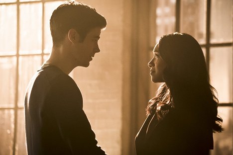 Grant Gustin, Candice Patton - The Flash - Running to Stand Still - Photos
