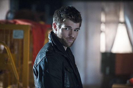 Liam McIntyre - The Flash - Running to Stand Still - Photos